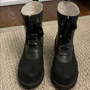 Ilse Jacobsen Woman's Black Lace-Up Rubber Ankle Boots, black and gray, size 39